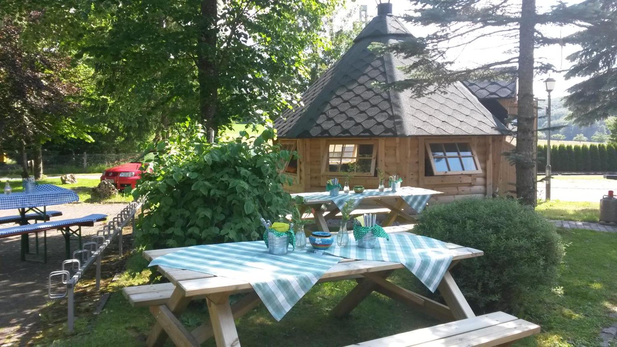 Hotel Stahlecker Hof à Lichtenstein  Extérieur photo